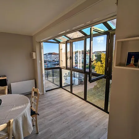 Plein Coeur Port Olona شقة